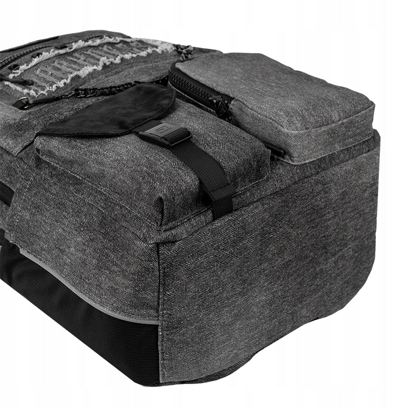 wzmocnione i stabilne dno plecaka Kite