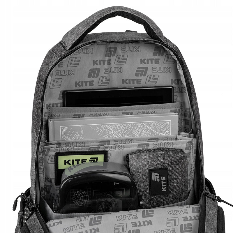 kieszeń na tablet wewnątrz plecaka Kite