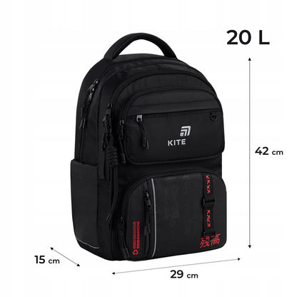 Infografika przedstawiająca wymiary, wagę 910 g oraz cechy funkcjonalne modelu w rozmiarze M.