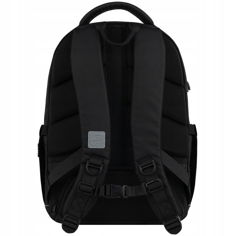 Szerokie szelki z miękką wyściółką redukujące nacisk na ramiona.