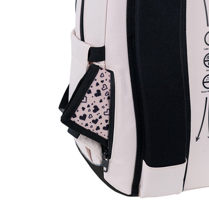 Ukryta kieszeń antykradzieżowa w panelu tylnym na telefon i portfel.