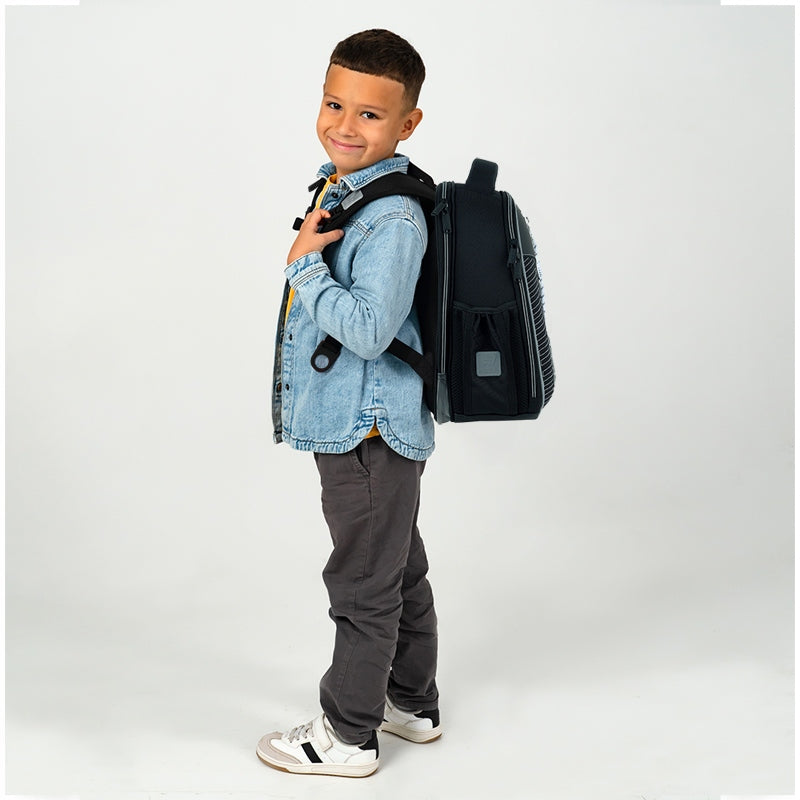 Tornister szkolny Kite Education Skate – widok plecaka na dziecku