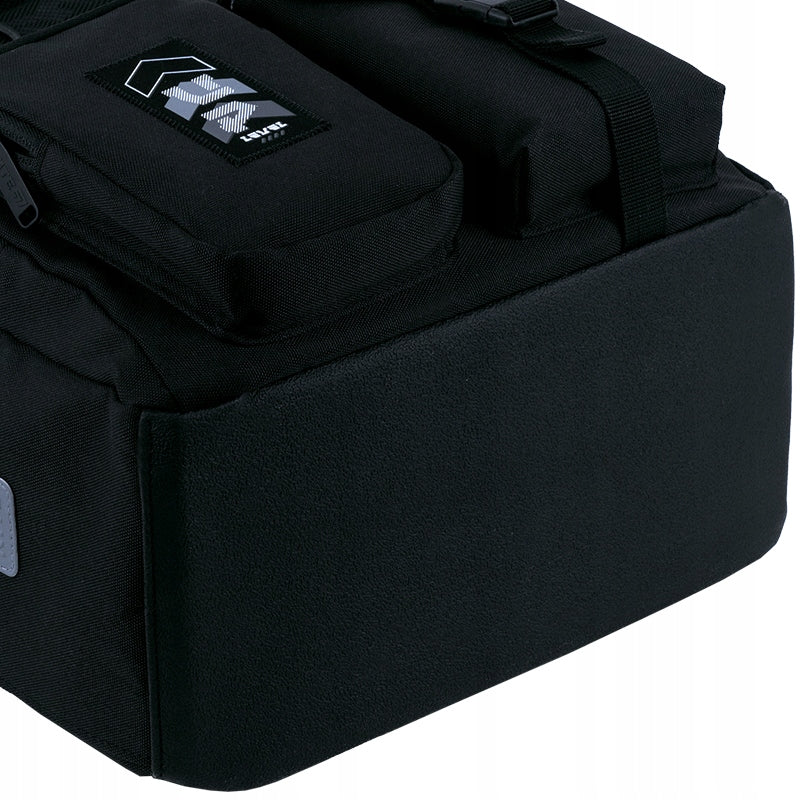 Usztywnione, gumowane dno plecaka szkolnego Kite odporne na wilgoć