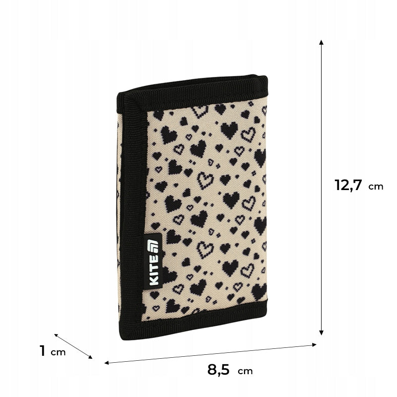 Charakterystyka i dokładne wymiary portfela dziecięcego Kite w serca.