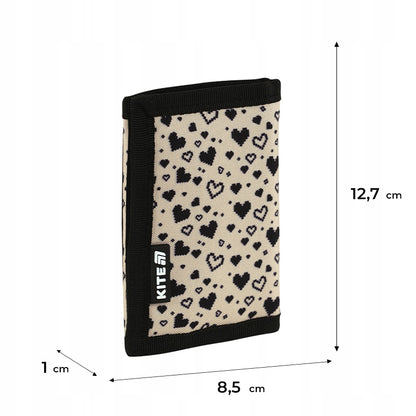 Charakterystyka i dokładne wymiary portfela dziecięcego Kite w serca.