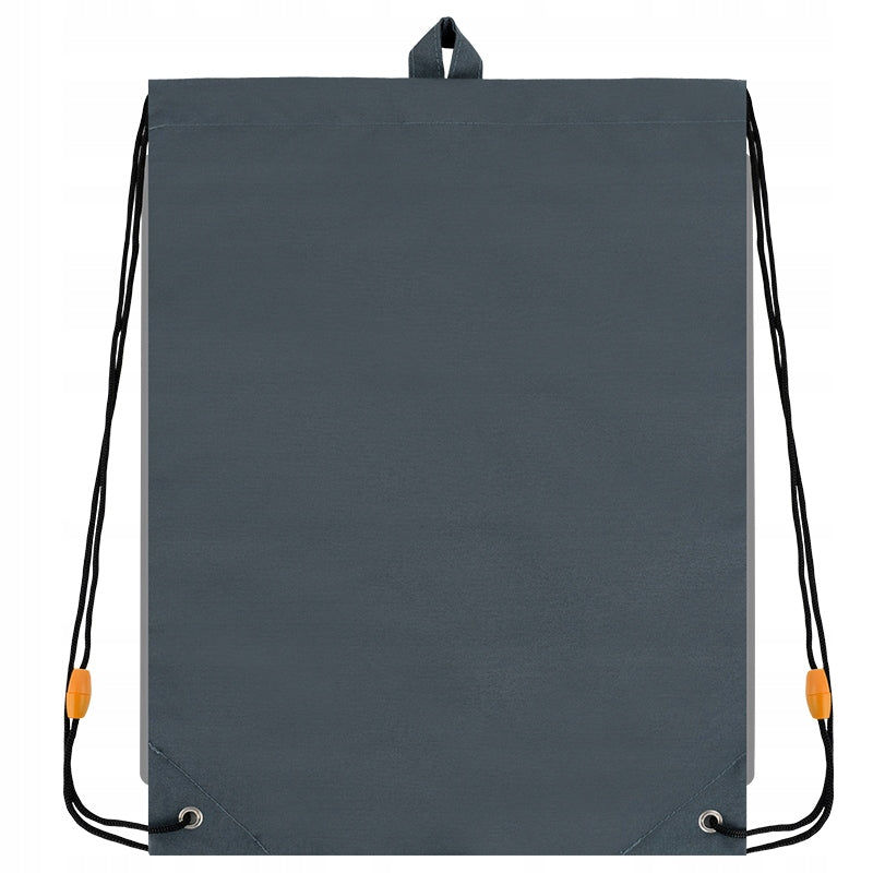 Tył szarego worka na obuwie Kite z systemem sznurków do noszenia na ramionach.