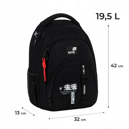 Infografika z wymiarami plecaka K26-905M-3 i opisem cech technicznych.