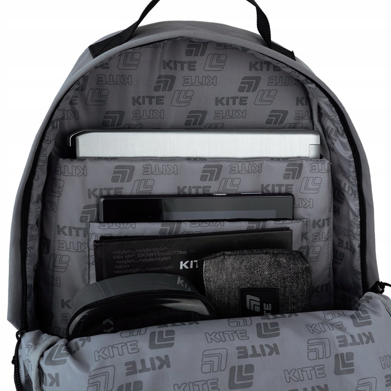 Plecak szkolny Kite – pojemna komora główna A4