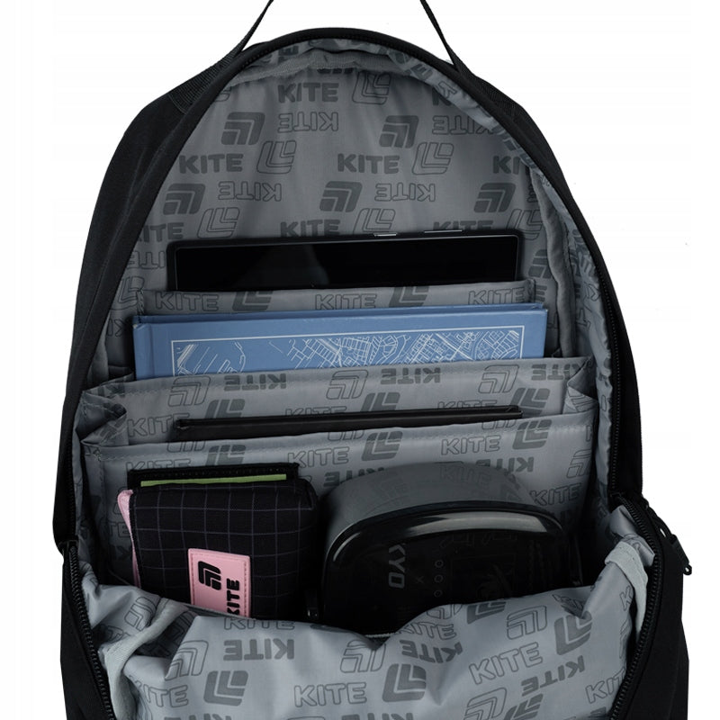 Wnętrze plecaka Kite z przegrodami na książki
