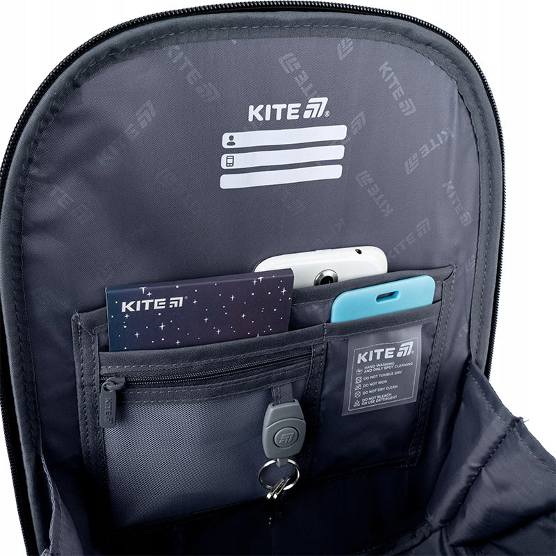 Tornister szkolny ortopedyczny z polem na dane osobowe dziecka