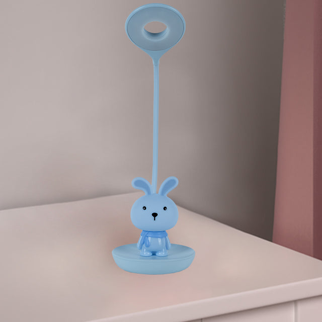Lampa krolik niebieski na biurku
