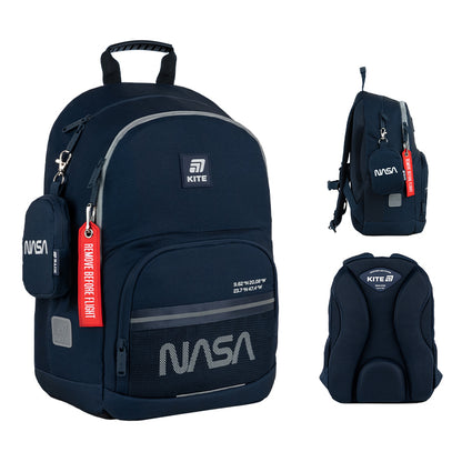 Stylowy plecak Kite NASA w kolorze niebieskim, z gumowymi ściągaczami i odblaskowymi detalami.