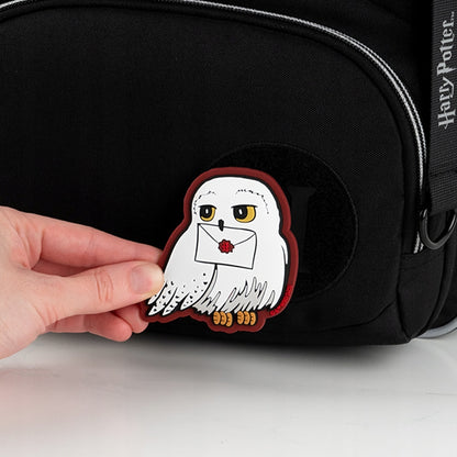 Naszywka 3D Harry Potter Kite trzymana w dłoniach