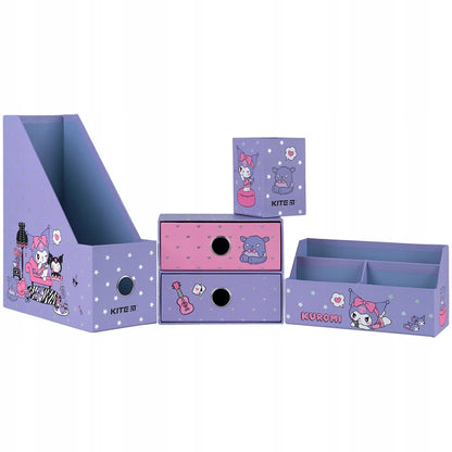 Organizer biurkowy Kuromi z kubkiem na długopisy, tacką i mini komodą – kolekcja Kite