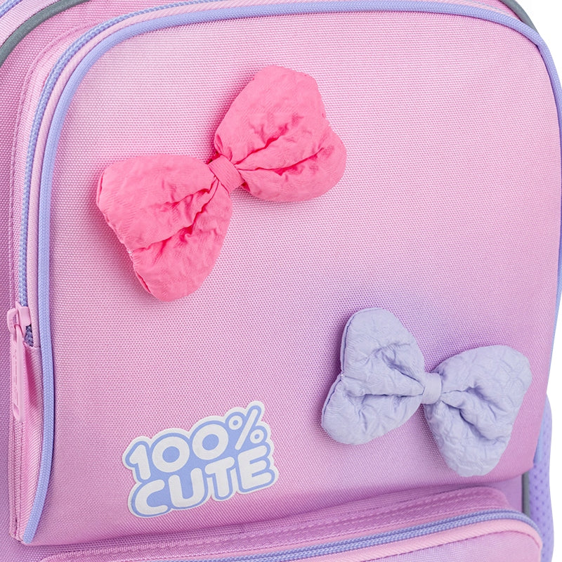 naszyte materiałowe kokardki jako element dekoracyjny