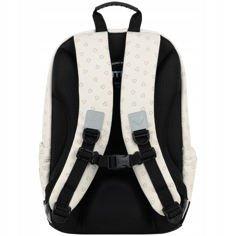 Anatomiczne szelki z paskiem piersiowym w plecaku Kite