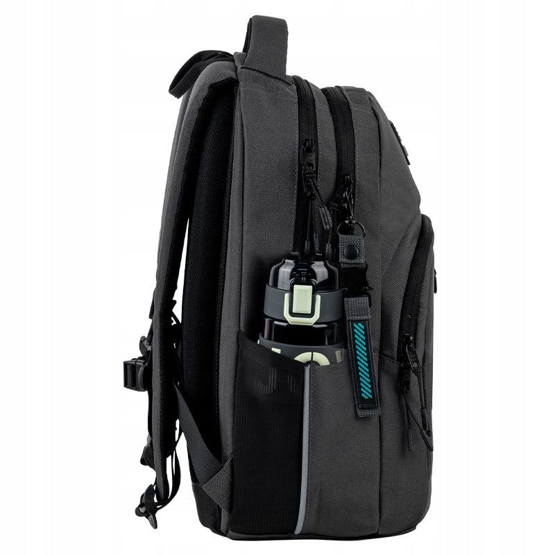 boczna kieszeń z elastycznej siateczki na butelkę lub termos