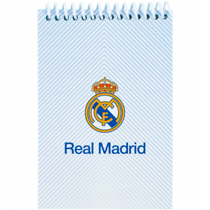 Notatnik spiralny dla chłopców Real Madrid z piłką na okładce.