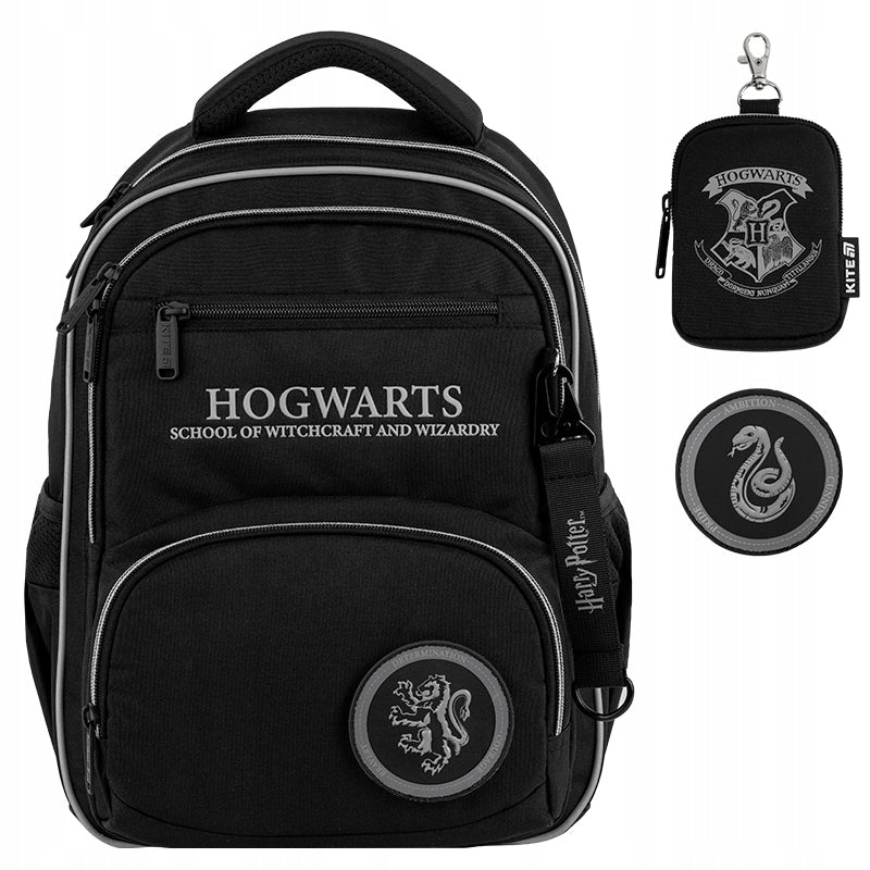 Plecak HARRY POTTER Kite – widok z przodu z herbem Hogwartu