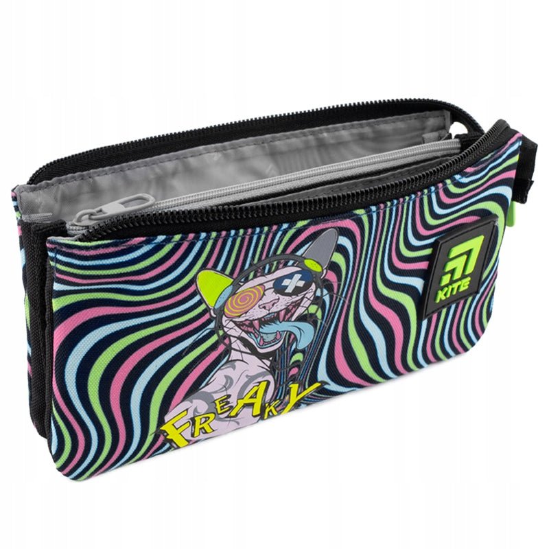 Piórnik szkolny młodzieżowy saszetka z kotem