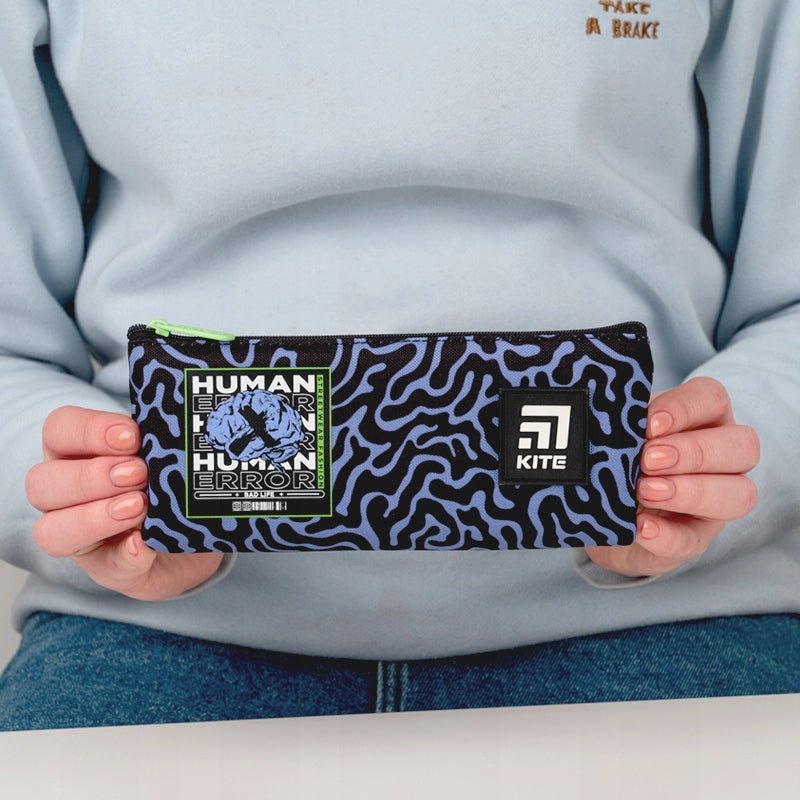 Piórnik saszetka dla nastolatków fioletowa