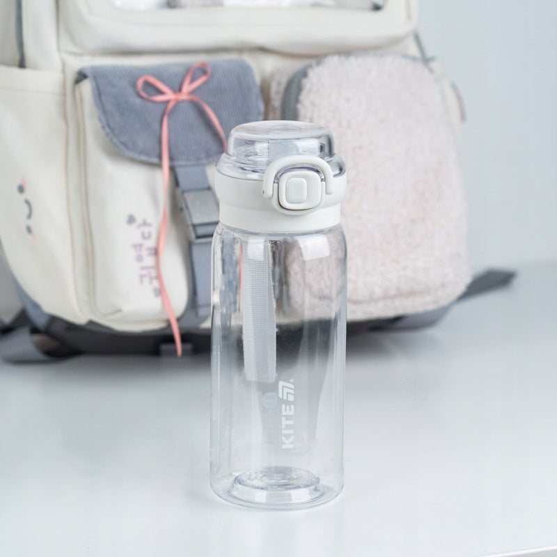 Bidon tritanowy do szkoły na trening z sitkiem ustnikiem 500ml biały Kite