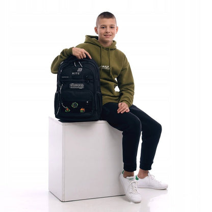 Kite 21 l w czerni z ergonomicznym tyłem i regulowanym systemem nośnym