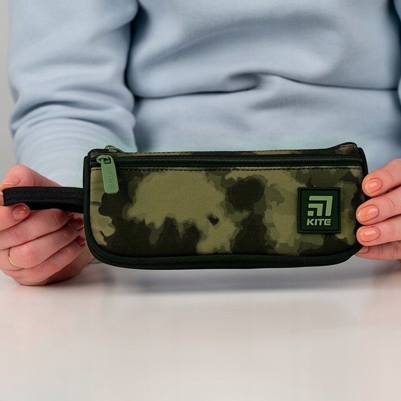 Piórnik szkolny saszetka dla chłopców khaki