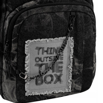 aplikacja z płótna canvas z surowym wykończeniem zbliżenie