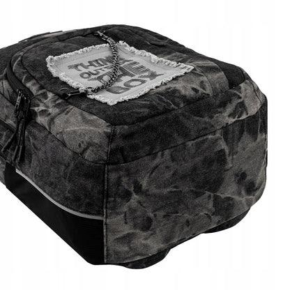 wzmocnione stabilne dno plecaka szkolnego Kite