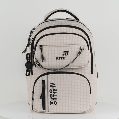 Batoh školní béžový vícekomorový Kite Prime s řetízkem a přívěskem béžový