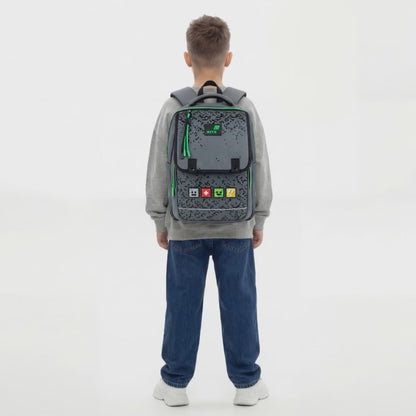 Ortopedyczny plecak szkolny na magnes dla chłopców klasa 1-6 szary Kite Pixel